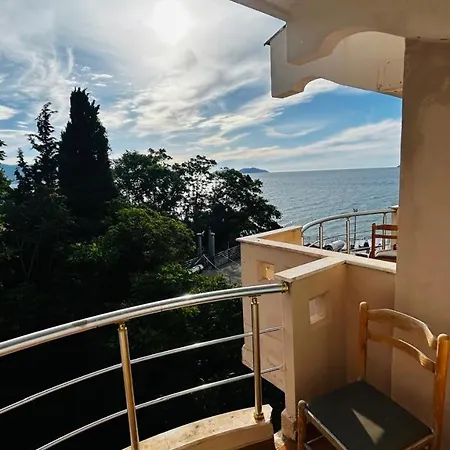 Nacional 3* Avlonya