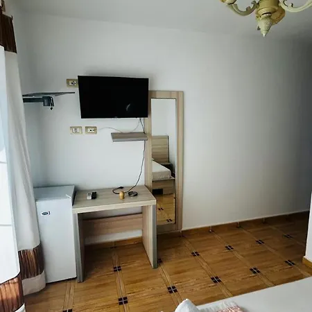 Nacional Hotel Vlorë