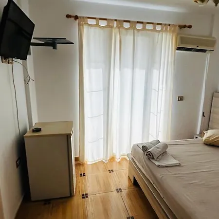 Otel Nacional 3*