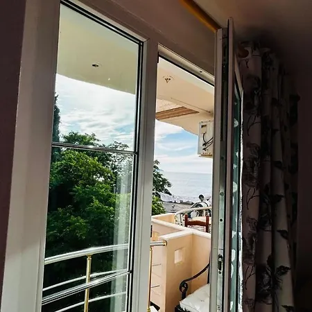 Otel Nacional